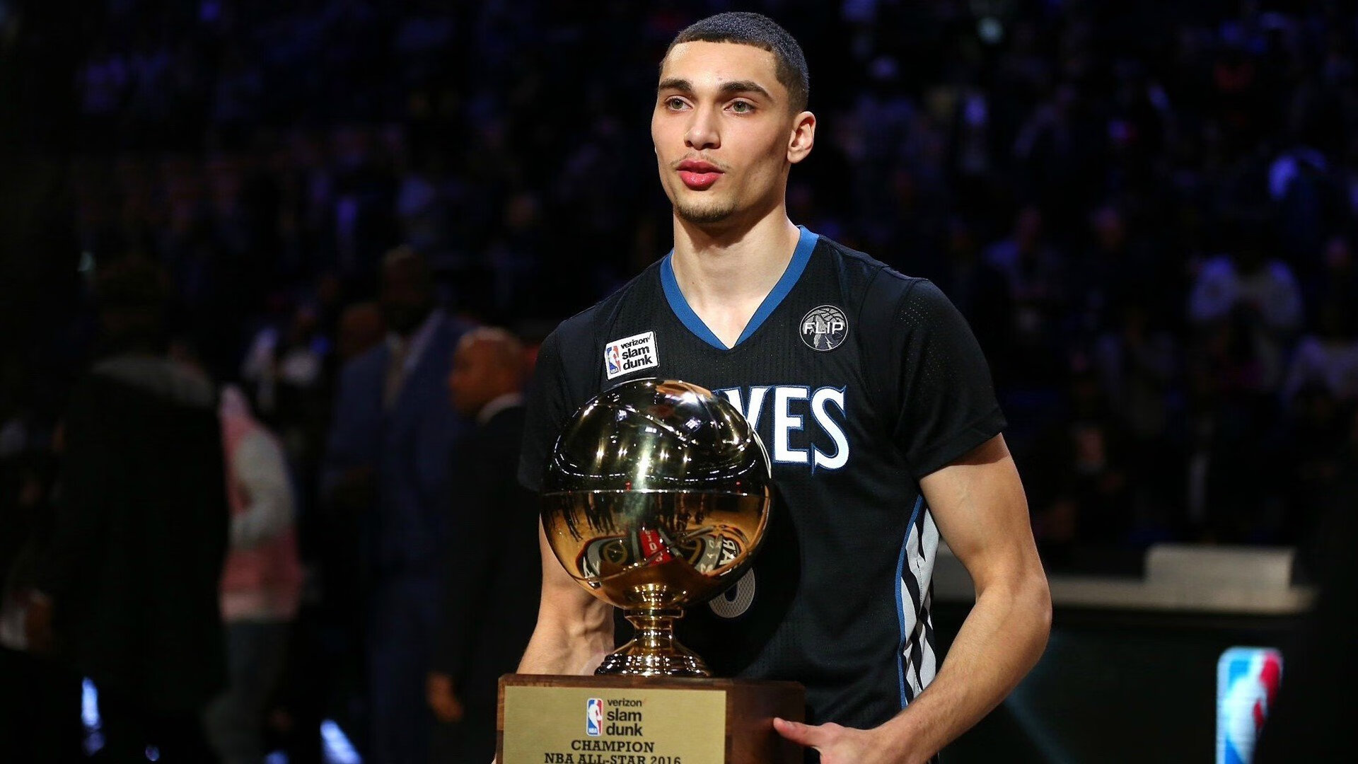 实时比分查询-绿队后卫砍下三双，带领球队取得胜利，nba绿军球员名单